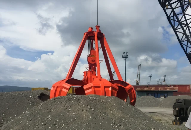 Orange Peel Grab Bucket