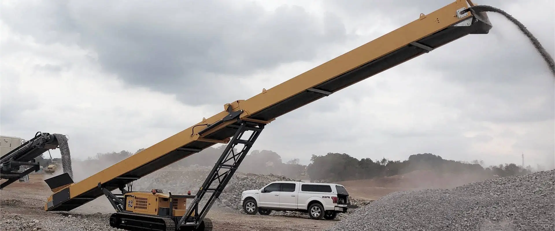 tracked conveyors