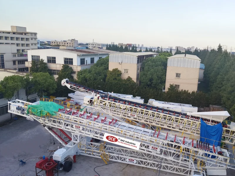 mobile stacking conveyor