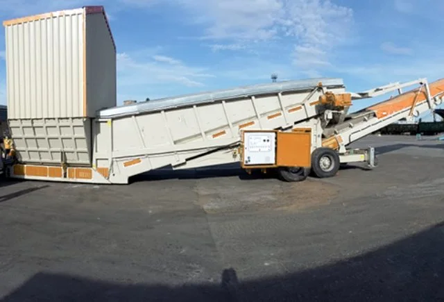 Truck Unloader | Wheeled Bulk Reception Feeder - SKE Industries