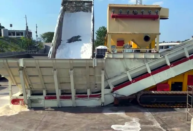 Barge / Ship Loading Direct From Trucks