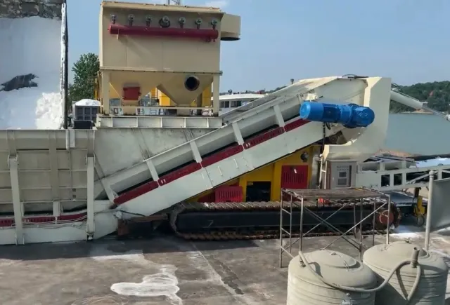 Barge / Ship Loading Direct From Trucks