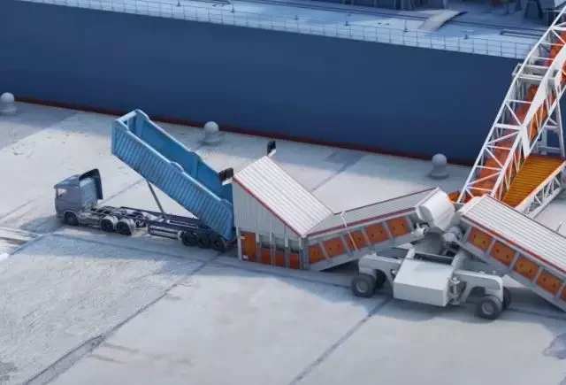 Cambered Boom Ship Loader