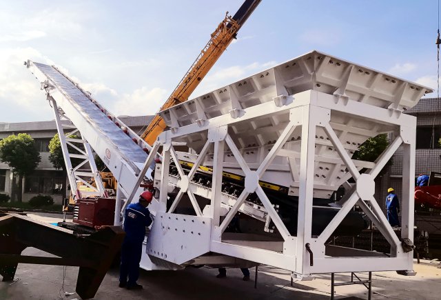 Direct Feed Barge / Ship Loader
