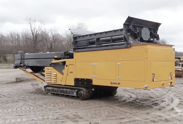KTB HF Series Tracked Mobile Hopper Feeder SKE Industries